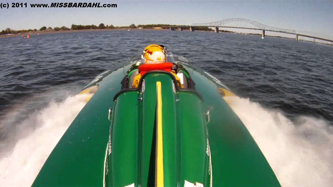 Bardahl Did It Again - Ride Along in the 1962-65 Miss Bardahl