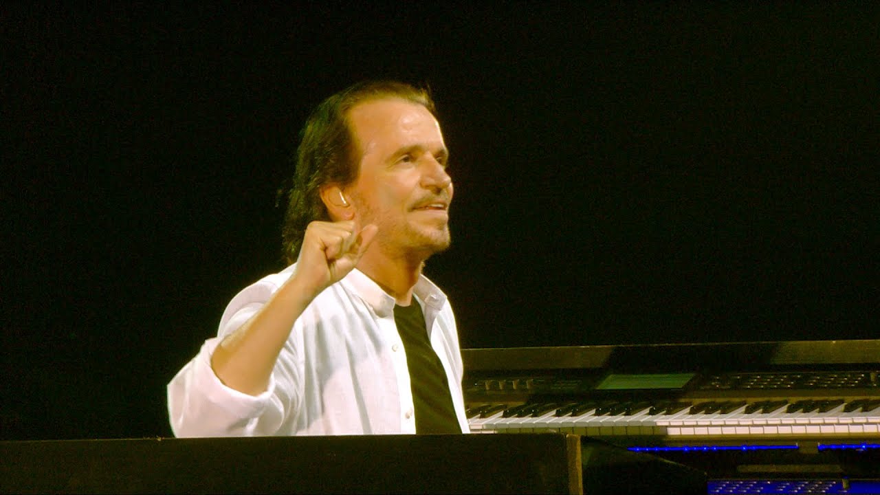 Yanni - Live! “Standing in Motion Nostalgia