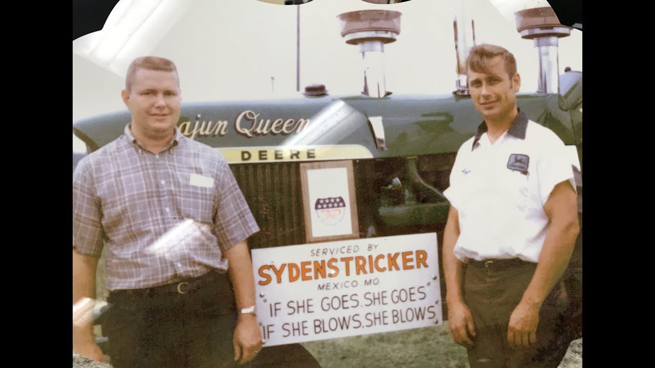 Eddie Sydenstricker's Cajun Queen John Deere 4020 Pulling Tractor with Famous 466 Engine