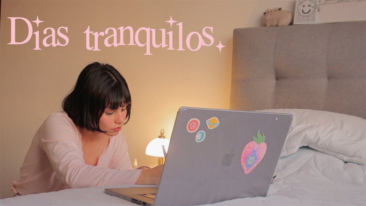 Días tranquilos: libros, manicure, desmotivación, cine y mi compañía.