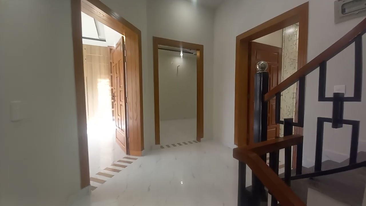 5 MARLA HOUSE 4 BEDROOM 2 KITCHEN ASKING 225 ALI BLOCK BAHRIATOWN PHASE 8 RAWALPINDI ZAK 03335136338