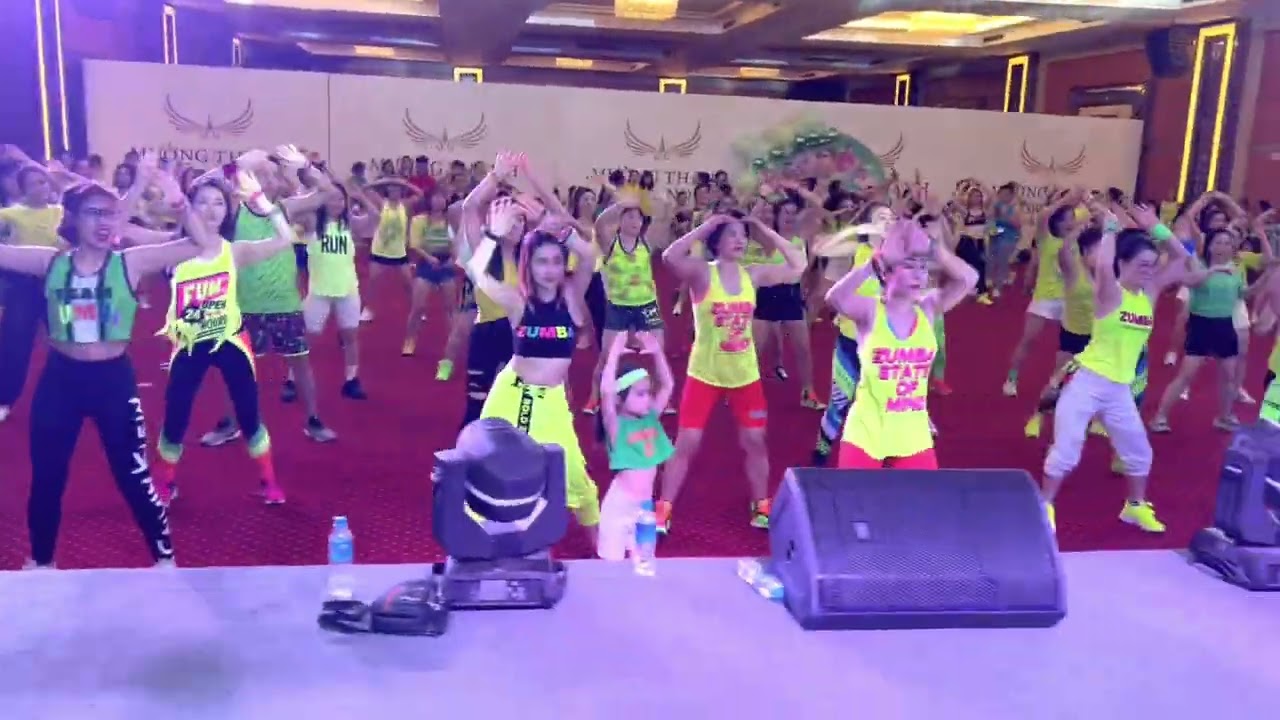 ZUMBA®️ THANH HÓA - VIETNAM 2022 | ZES™️ MICHELLE VÕ | SUMMER PARTY