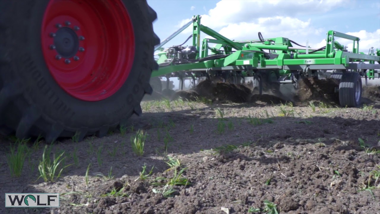 Flachgrubber EuM Vibrocat (Made in Germany) mit Fendt 716 S4 ProfiPlus, NEUHEIT 2019