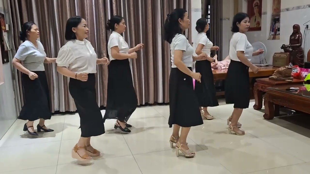 12 tháng 12, 2025