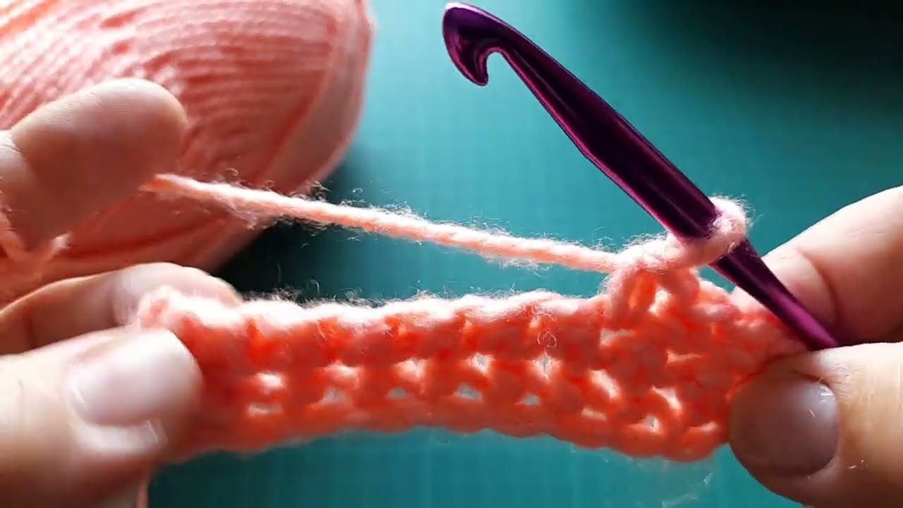 1. Hačkovanie pre začiatočn&iacute;kov: Kr&aacute;tke stĺpiky / Single crochet #crochet #h&aacute;čkovanie #h&aacute;čkovan&aacute;moda