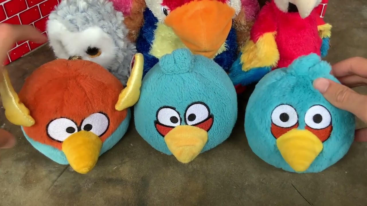 Angry Birds Rio Plush (Episode 5): Airfield Chase