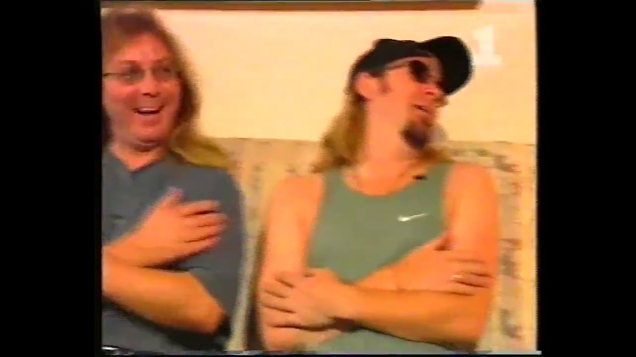 Iron Maiden Reunion Tour Bruce Dickinson Adrian Smith Interview and Live 1999