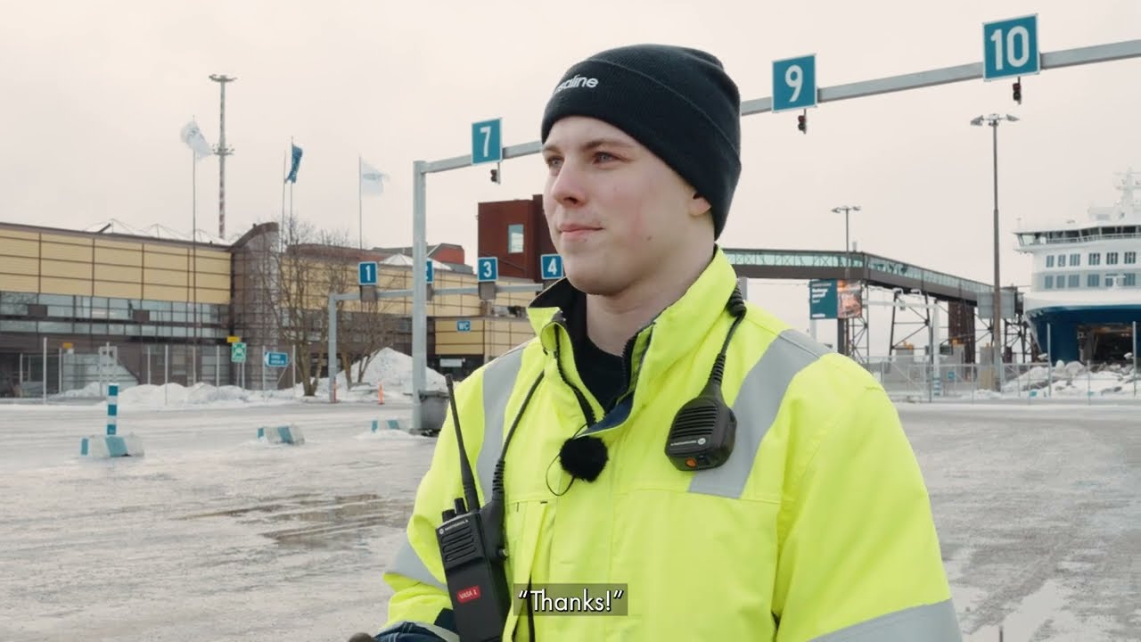 Aurora Botnia port call