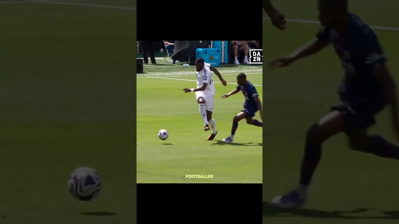 Dembele Knows How To Press Defenders 🧠🔥