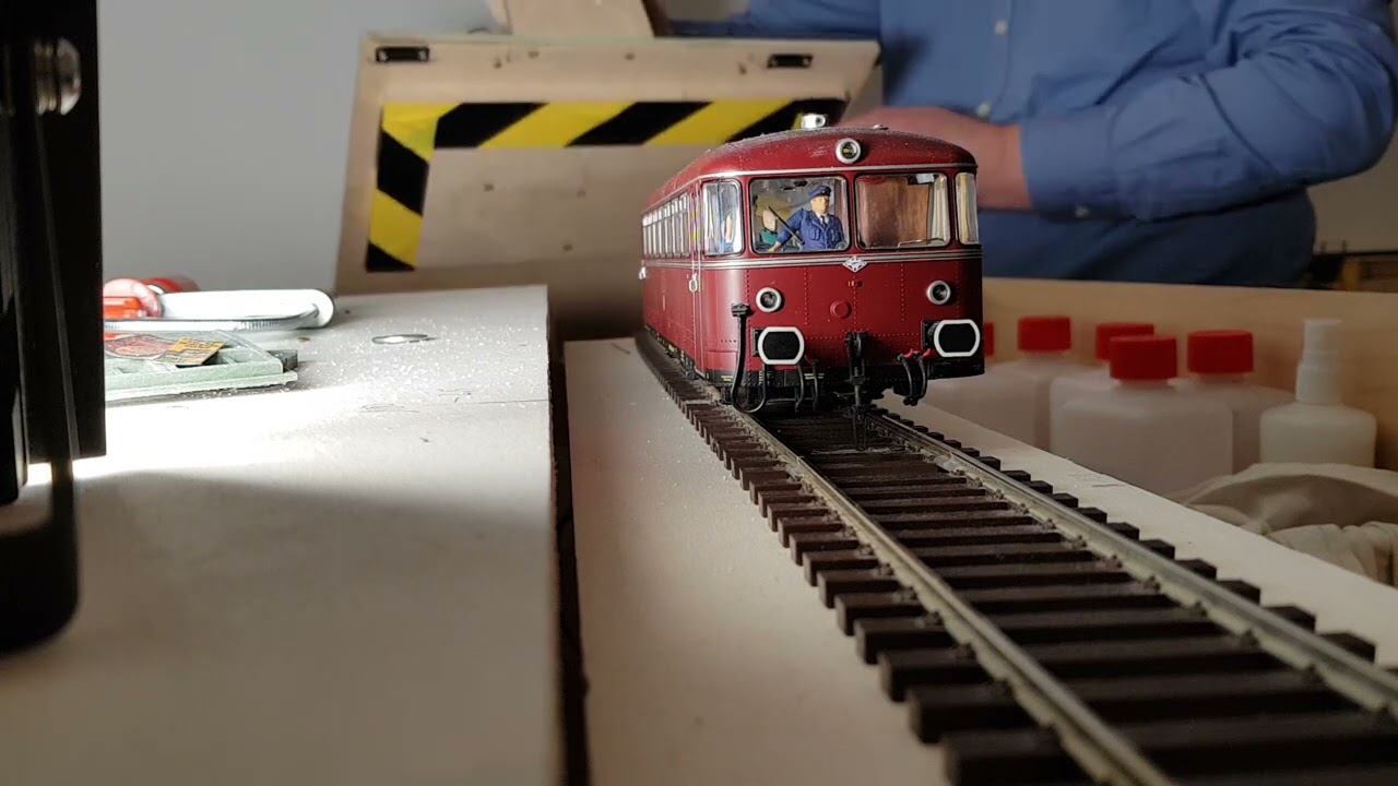 Test Spannungstrennung f&uuml;r Gleisabschnitt vor/nach Verbindungsklappe zwischen Segmenten.