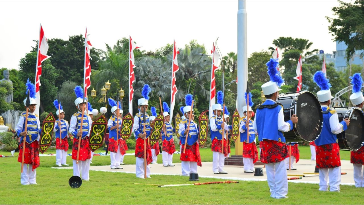 Penampilan Tim Drumband SD Plus Al Kautsar - Parade Surya Senja Grahadi Jatim 2023