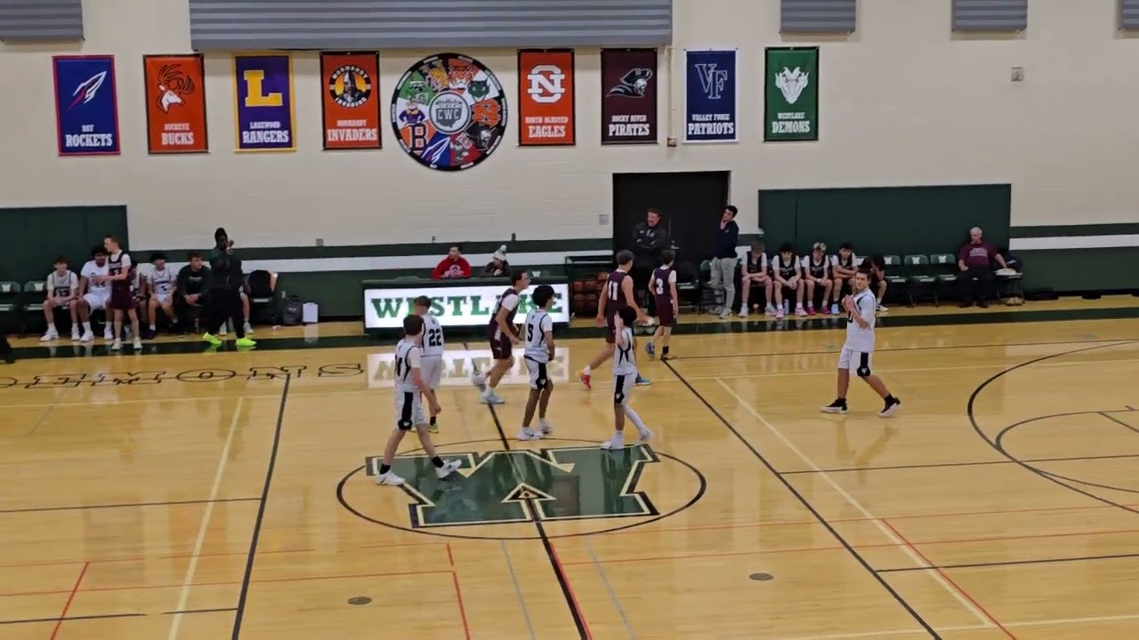 LBMS8GREEN vs River Maroon 