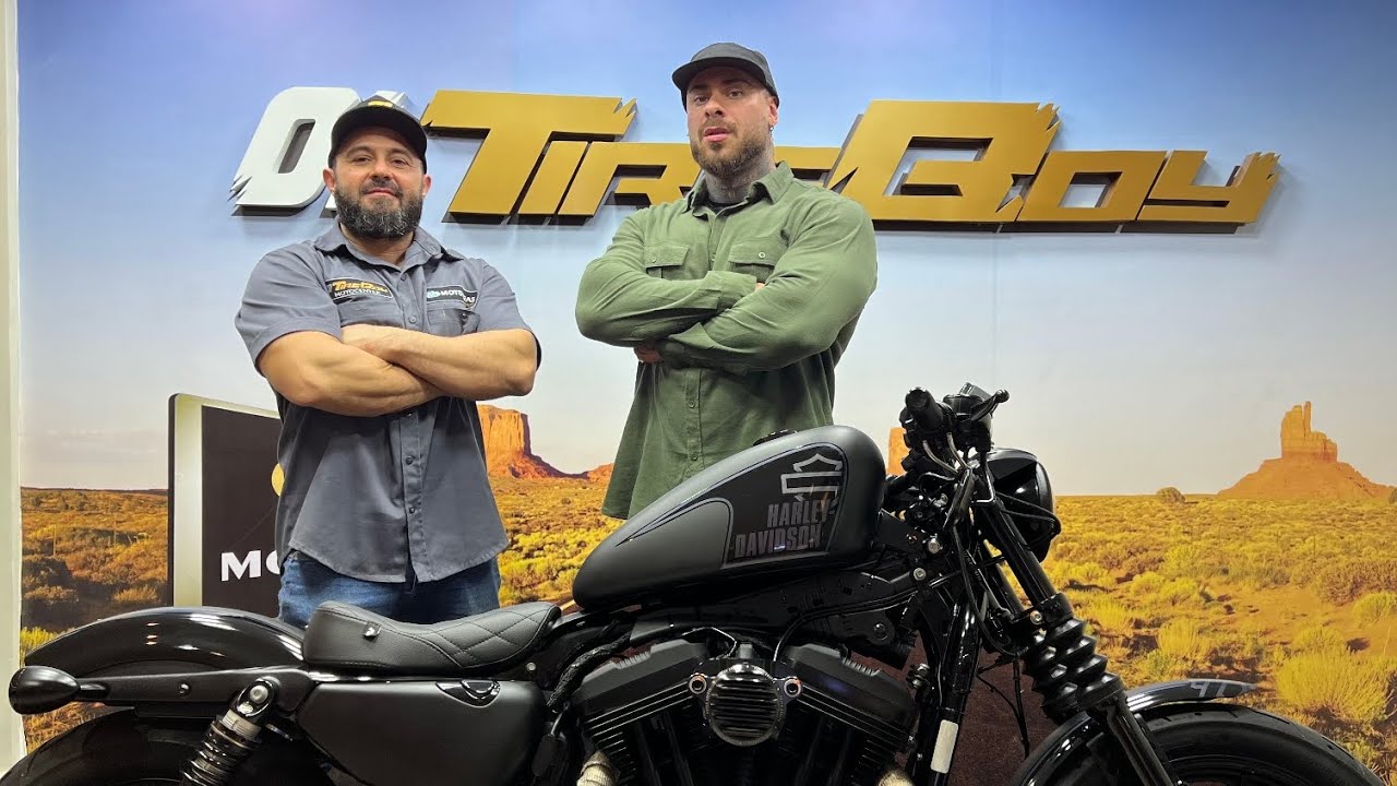 Entrega da Moto do Léo Stronda customizada by TireBoy #moto #stronda