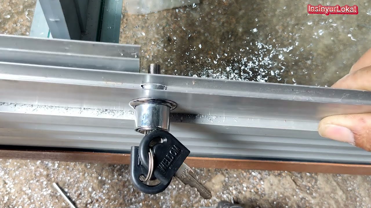 Cara Pemasangan Kunci Tusuk pintu geser etalase