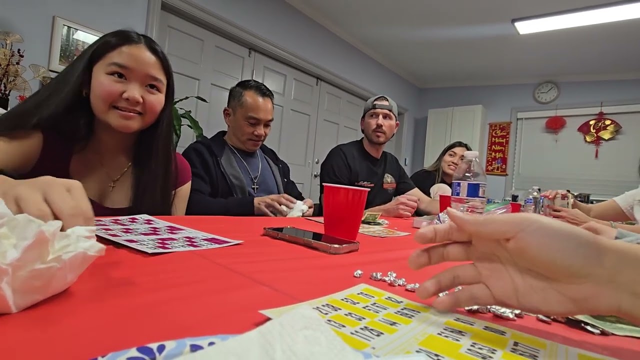 Lô tô mùng ba tết 😄