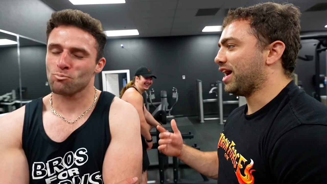 Mizkif makes Austin laugh inappropriately