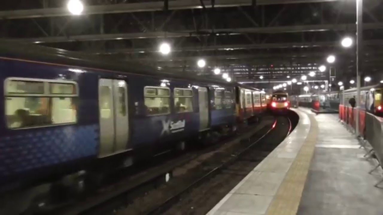 Scot Rail Class 320 Departing Glasgow Central (14/12/15)