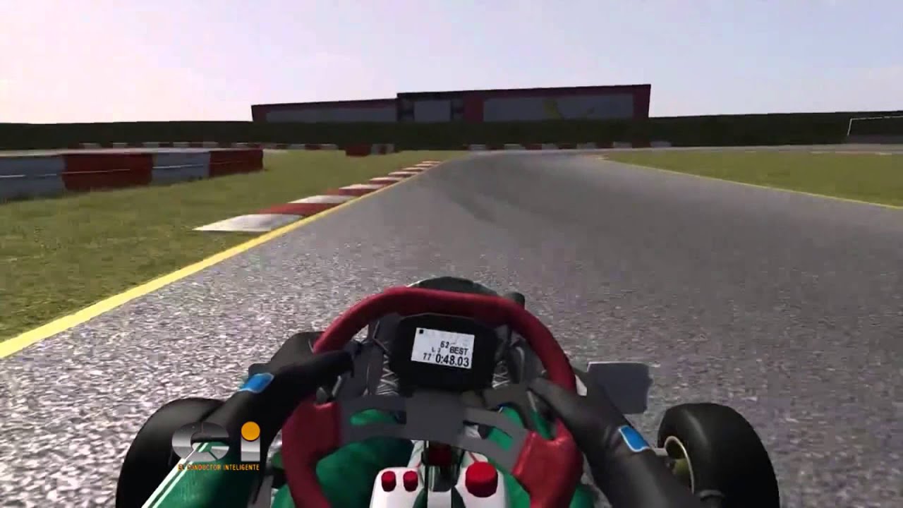 Tres conceptos fundamentales para manejar un karting. Curvas, aceleración y frenado, apoyo.
