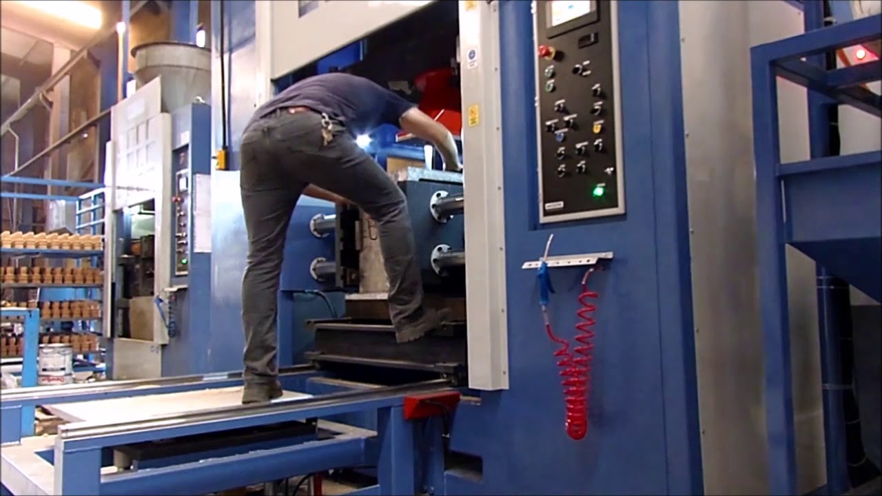 CH-70 (70 LT-120 KG) COLD BOX CORE MACHINE