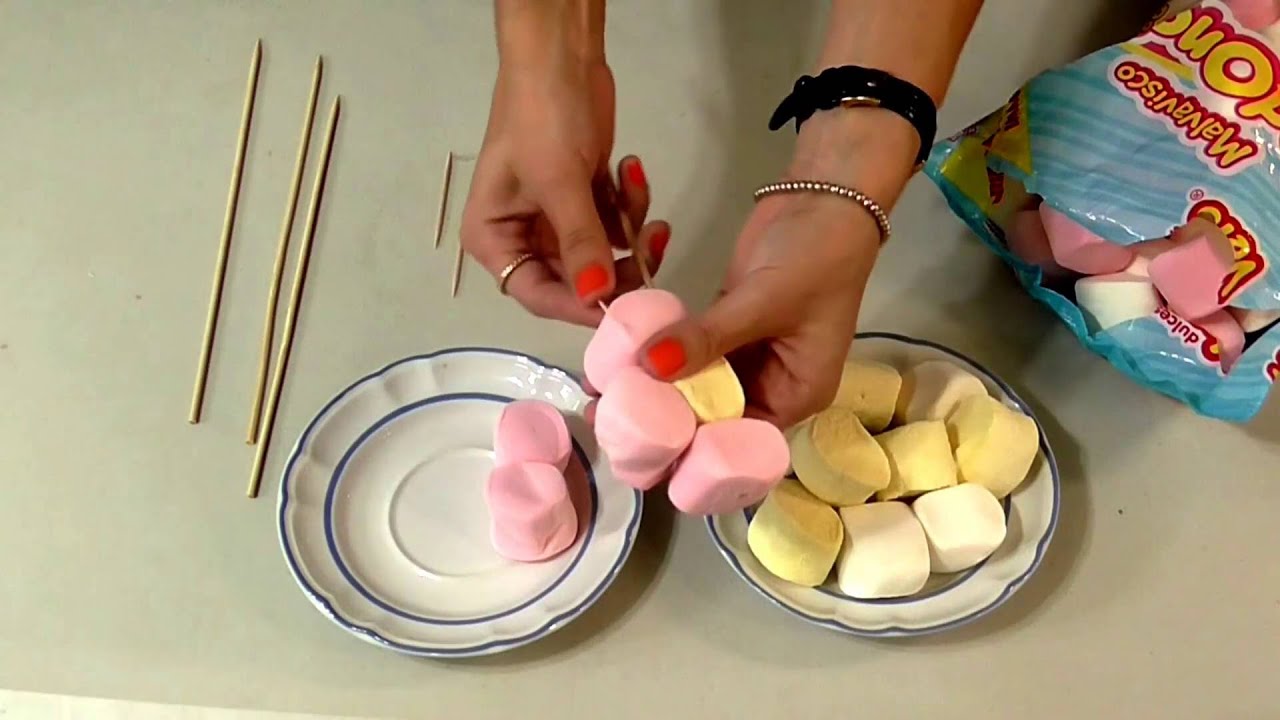 Cómo hacer flores con bombones - Hola Titi DIY
