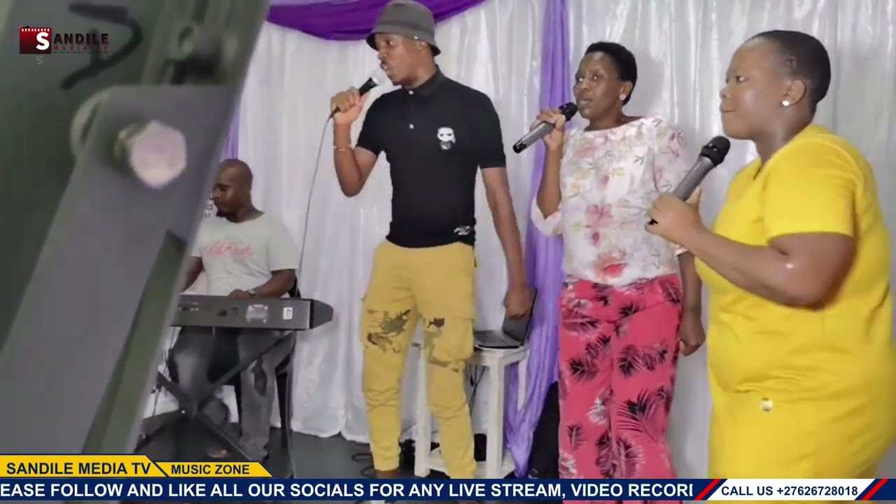 uhleli esihlalweni soBukhosi Uyingcwele nkosi yama khosi