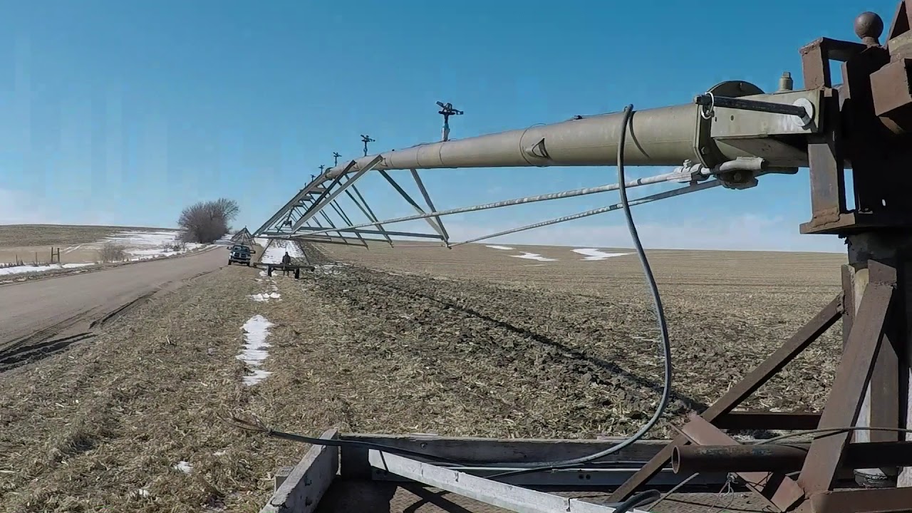 Pivot moving