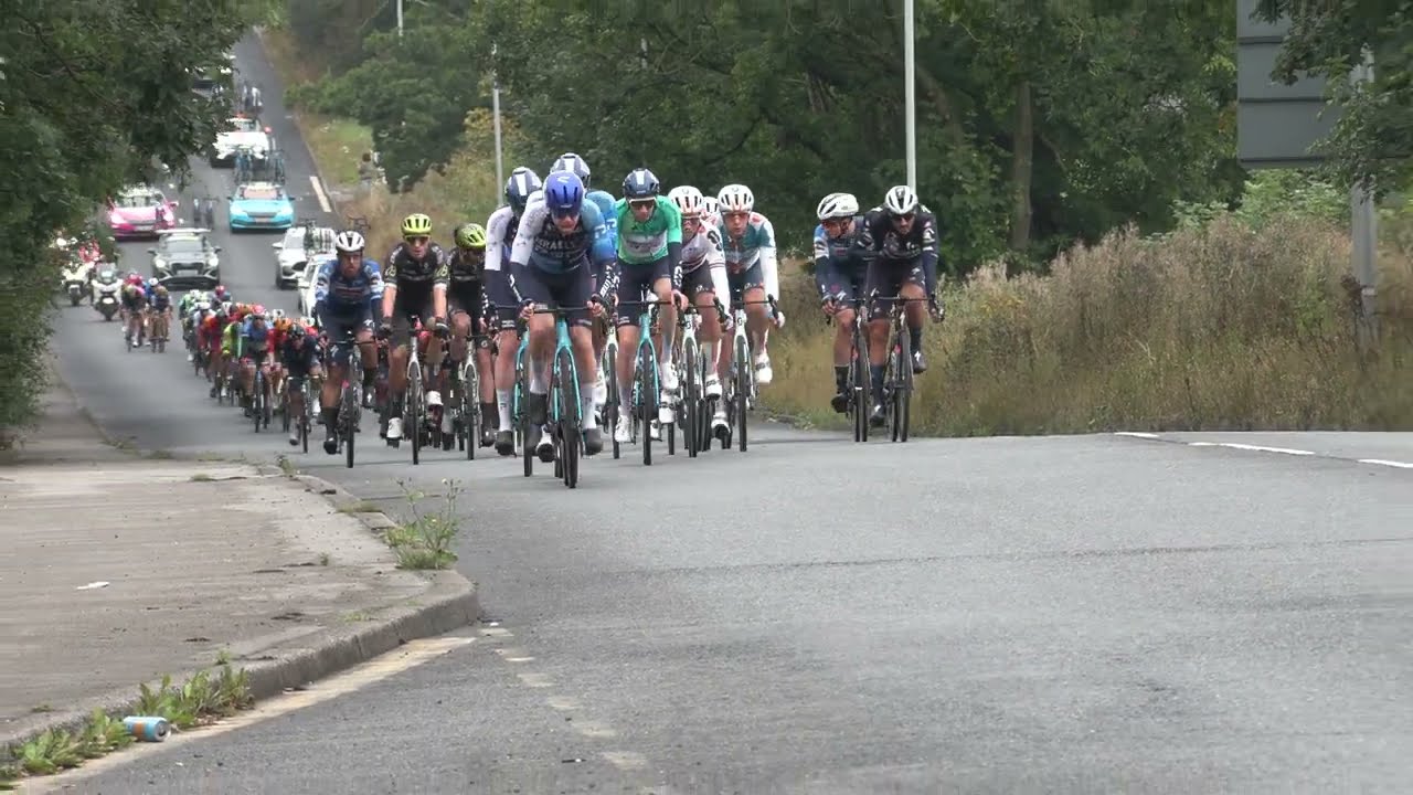 2024 Tour of Britain through swinton /Warren Vale