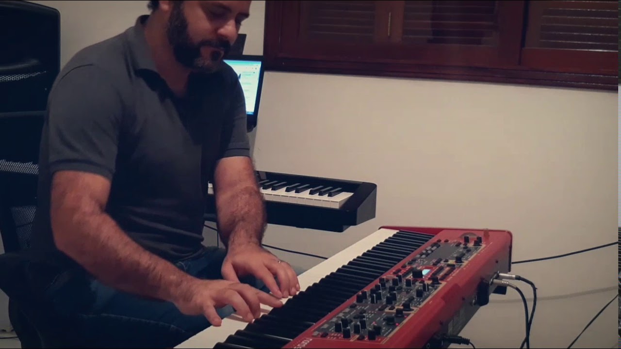Steinway model B (White Grand)  by Nord