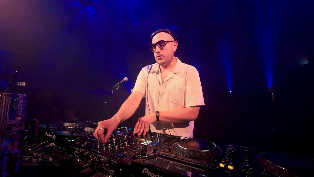 Opening Set for 3BALLMTY 