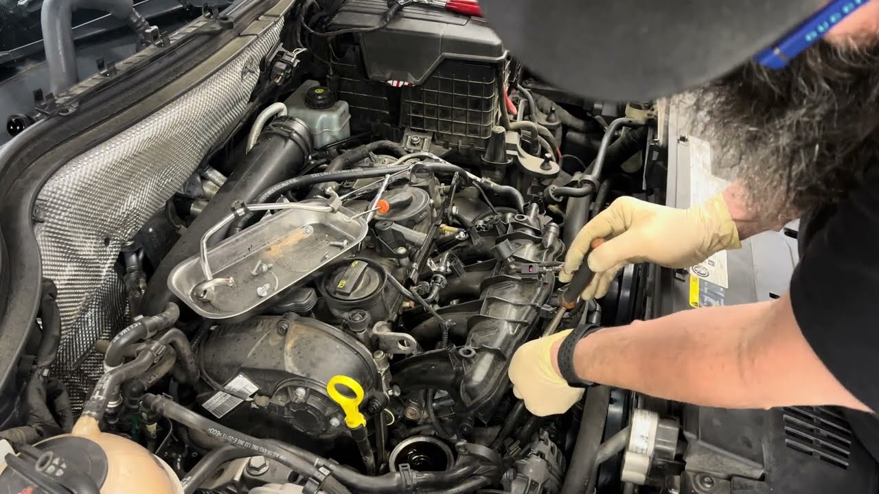 Step by step intake manifold removal of 2.0 TSI VW group engine.
