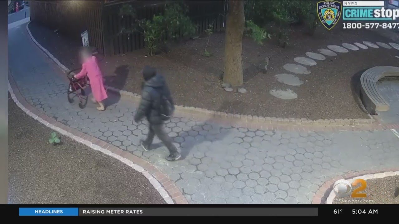 Man seen robbing 90-year-old woman on UWS