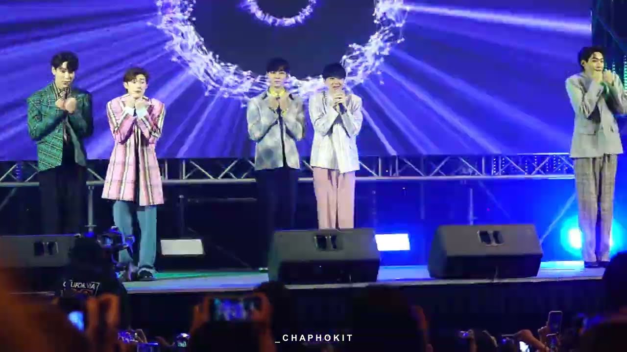 How you feel + ไอ้คนน่ารัก - ZeeNuNew MaxNat TutorYim I Idol Fan Fest 09.04.22 @ Central Ladprao