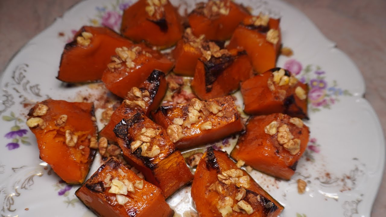 Печена тиква, любим и полезен десерт .