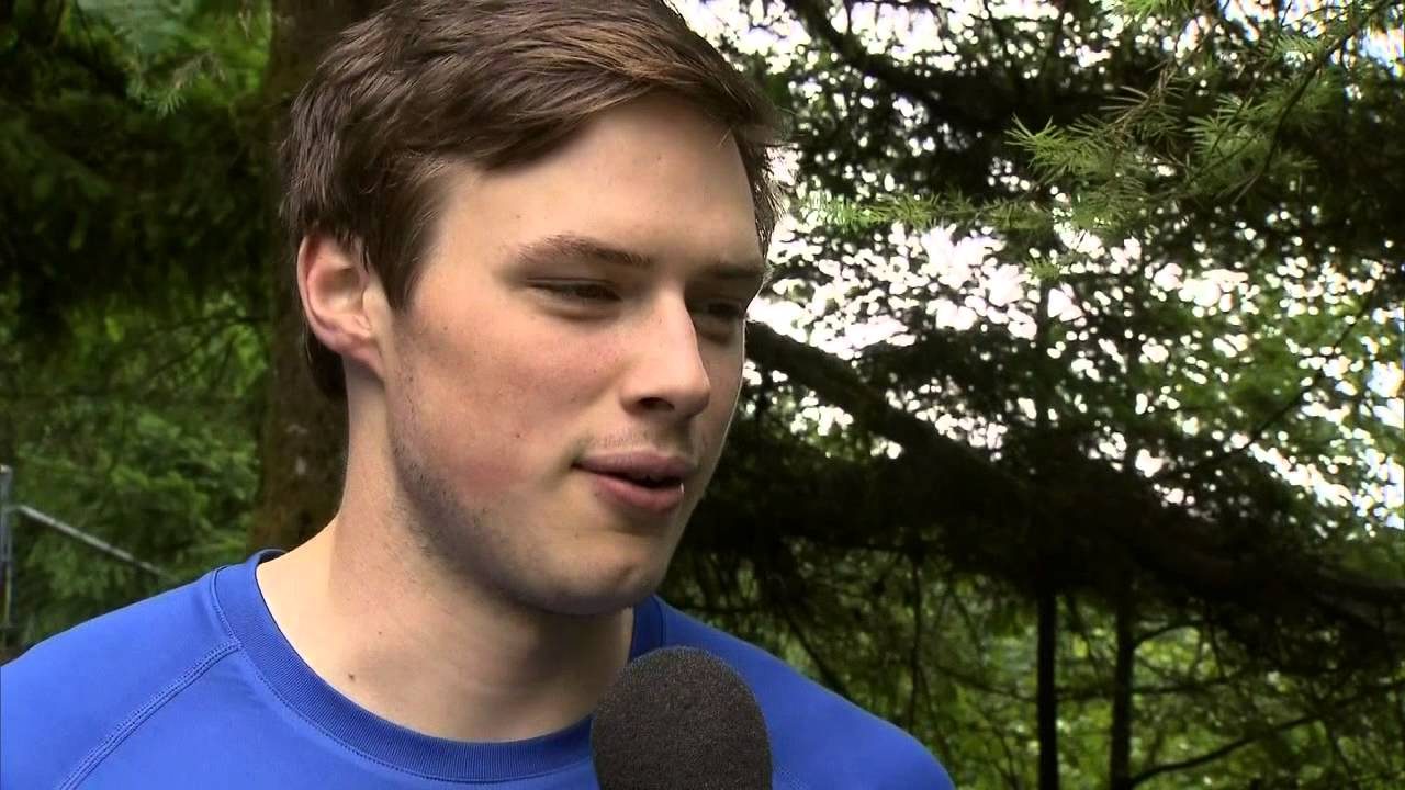 Canucks prospects conquer the 'Grouse Grind'