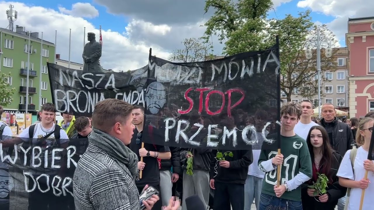 Sienkiewicz przeciw przemocy