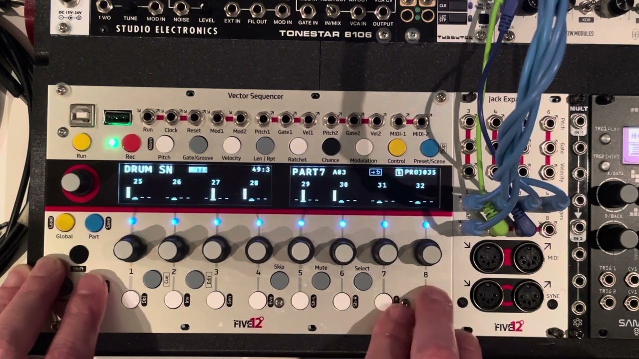 Quick drum beat programming on the Vector Sequencer