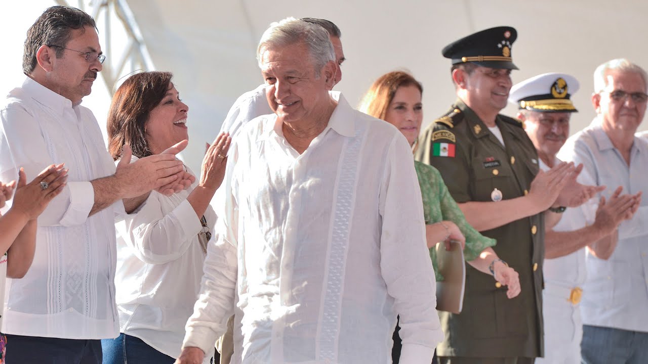 Presidente invita a rey de España a reconciliación histórica; Estado pedirá perdón por abusos