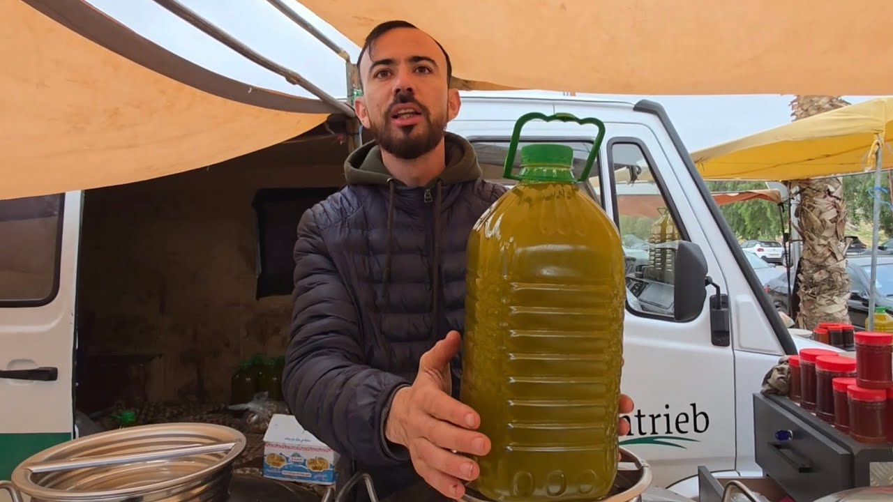 💥 زلزال في سوق الخميس أزغنغان.. أشهر تاجر يكسر ثمن زيت الزيتون
