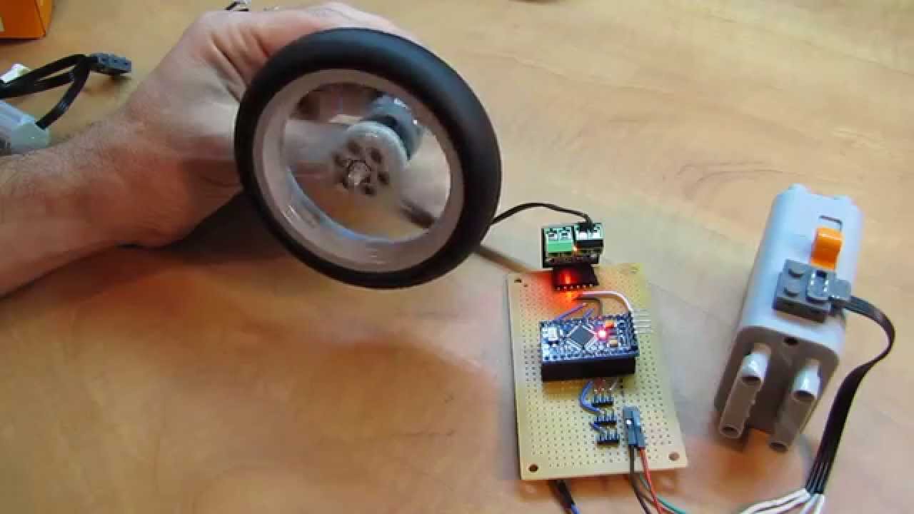 Controlling LEGO DC motor with an Arduino