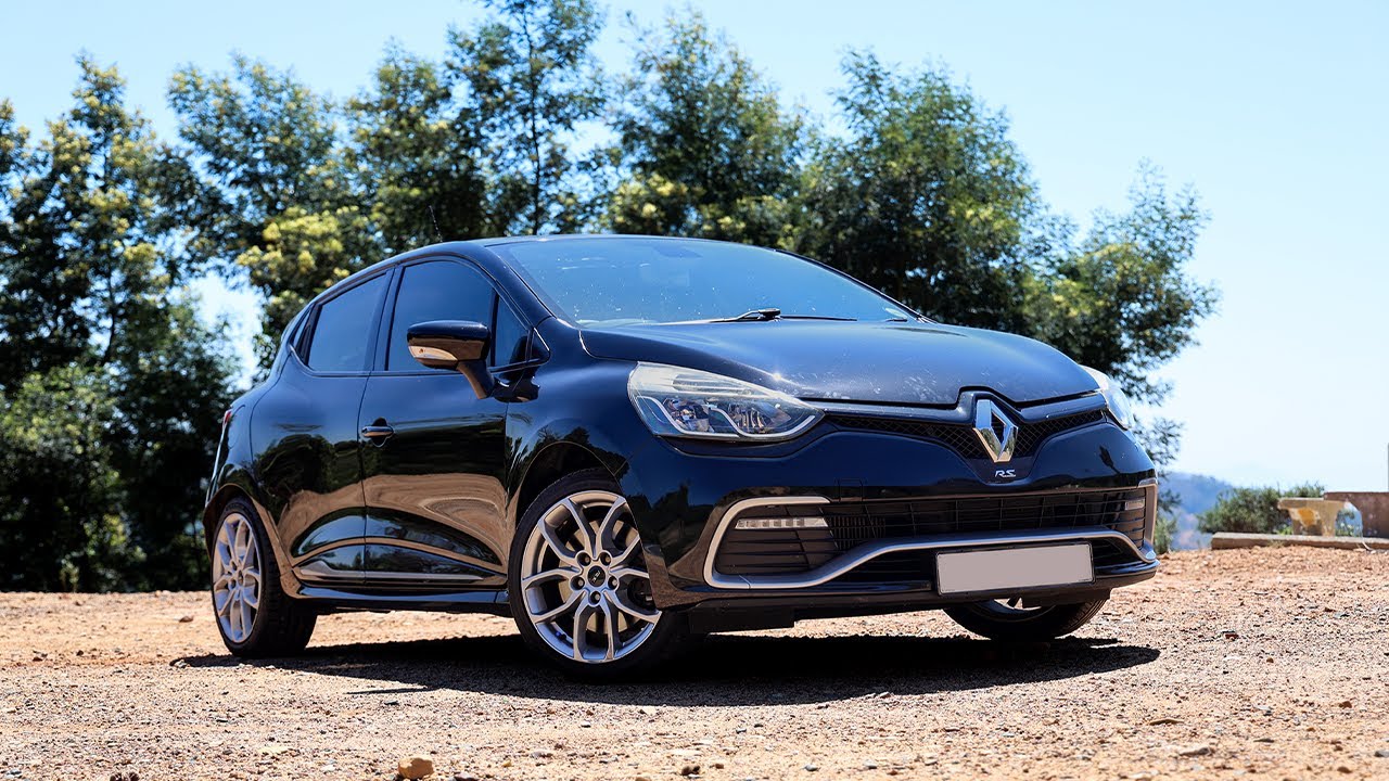 Веселы ли еще маленькие автомобили? // Renault Clio RS 200: взгляд от первого лица