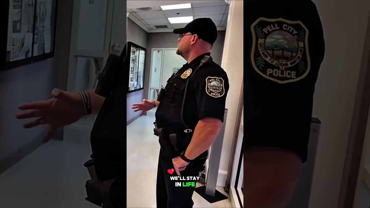 Директору департамента здравоохранения напомнили о правах, гарантированных Первой поправкой к Кон...