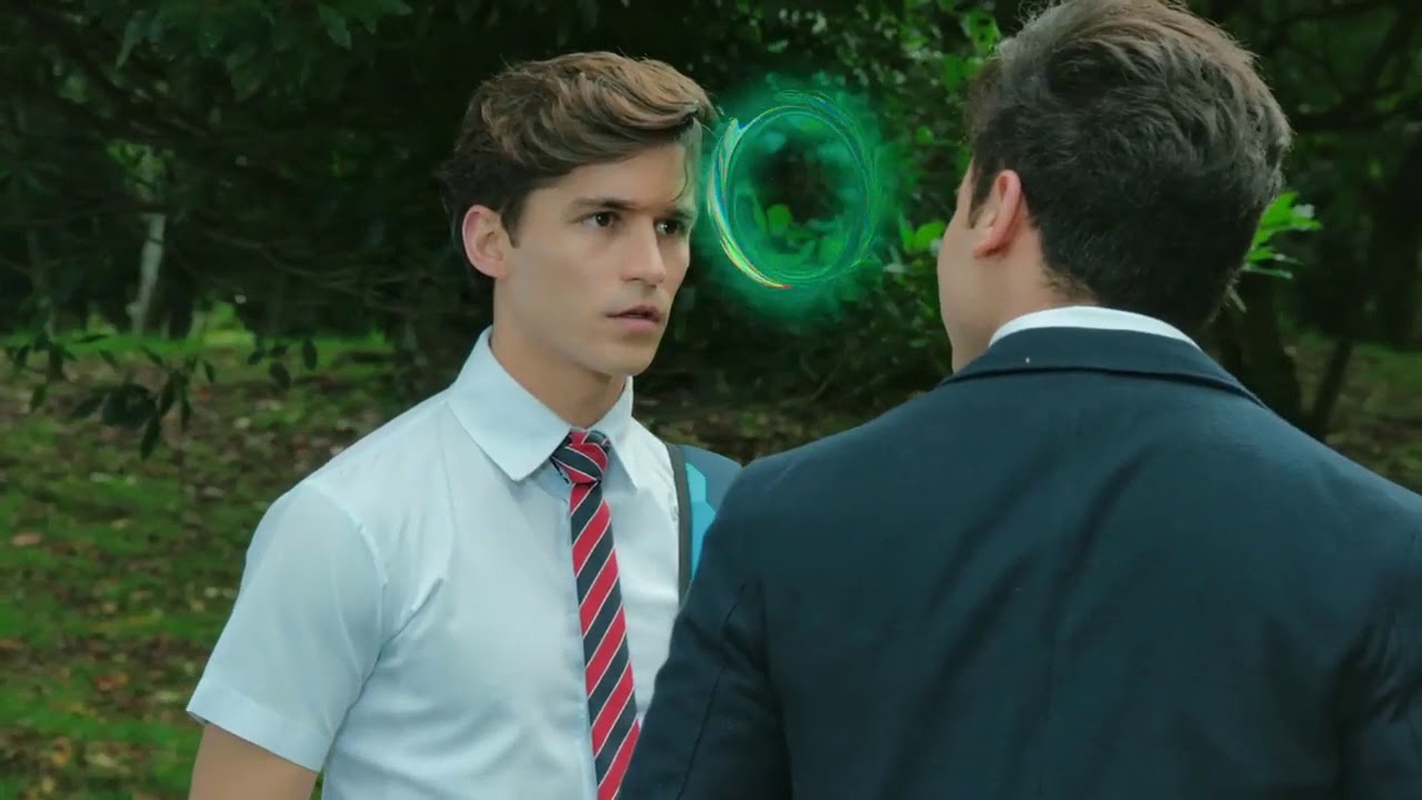 Teen hypnotized