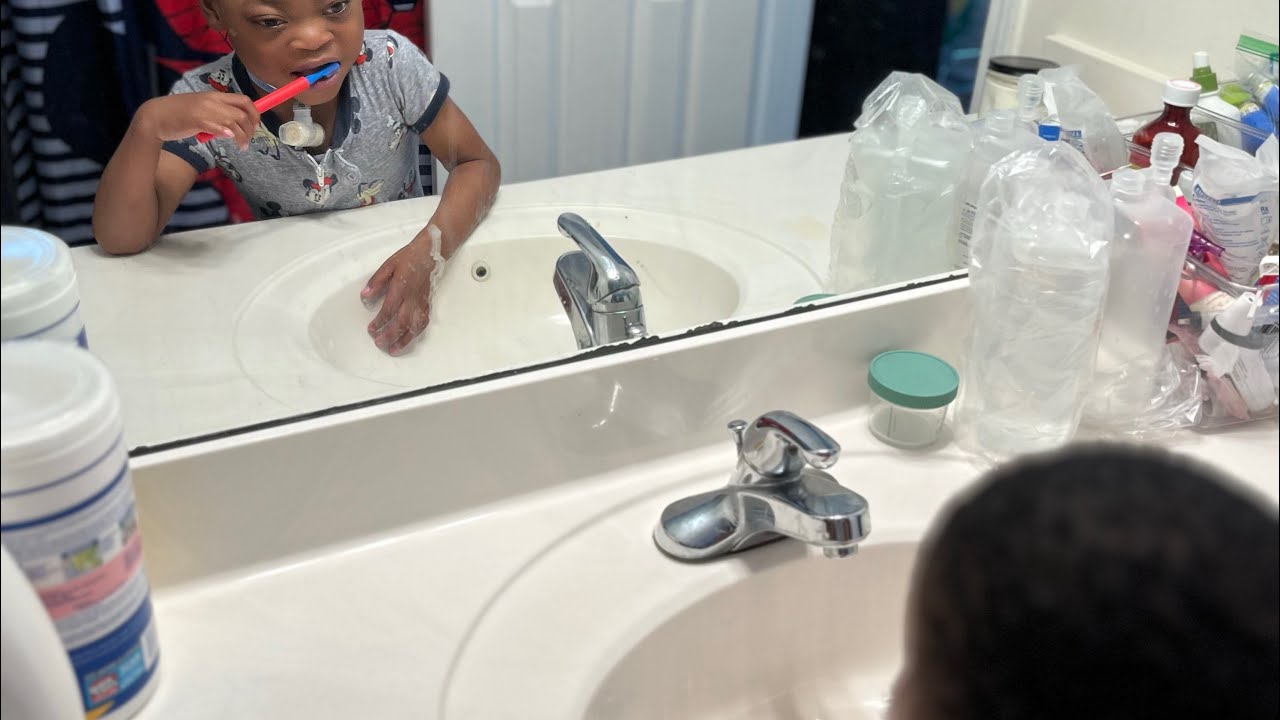 Night time routine with Braylon &Mom :medically complex toddler: Medical Mom