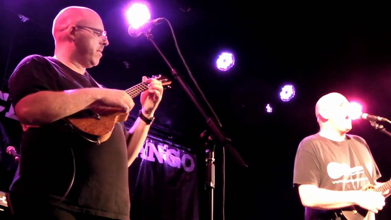 Re-Entrants - Total Eclipse Of The Heart (Live In London 2010)