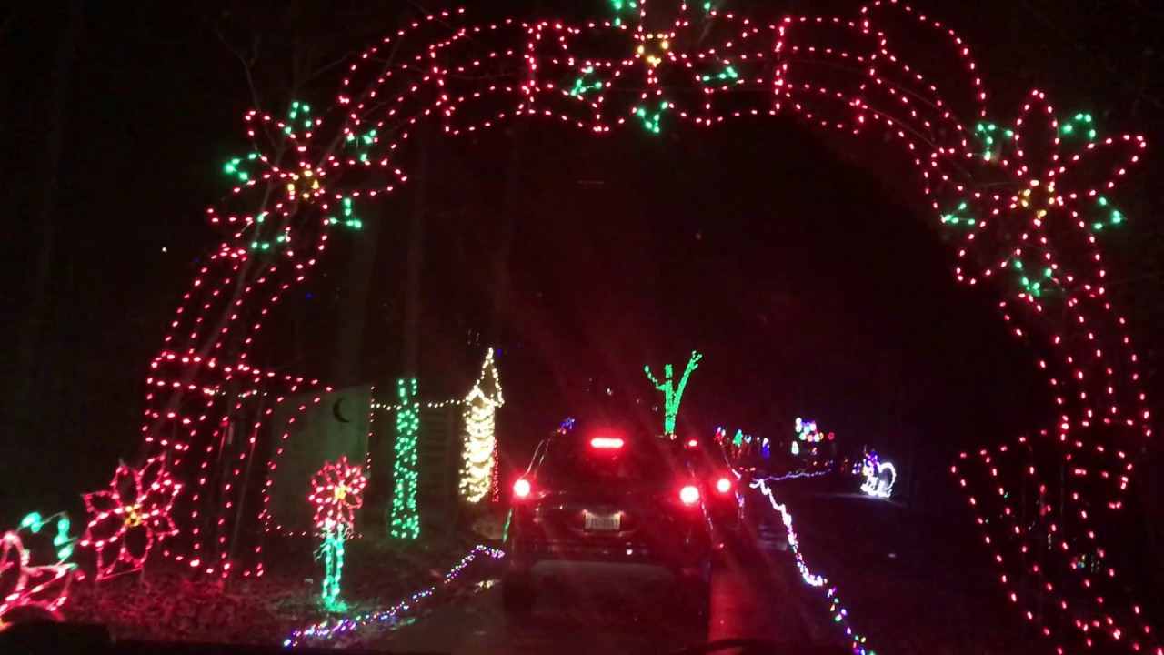Vlogmas - Shepherd of the Hills Trail of Lights Branson