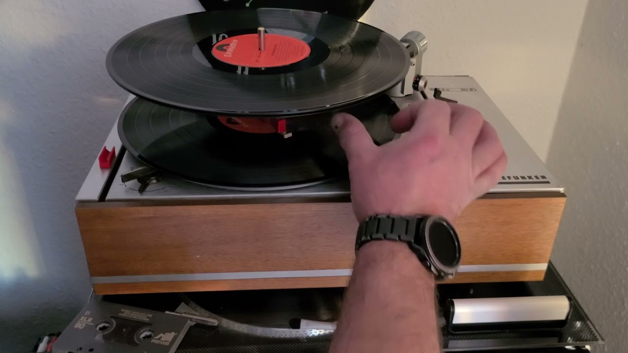 Telefunken W 230 HiFi Plattenspieler Plattenwechsler phono  Baujahre: 1970 - 1972 vintage. demo
