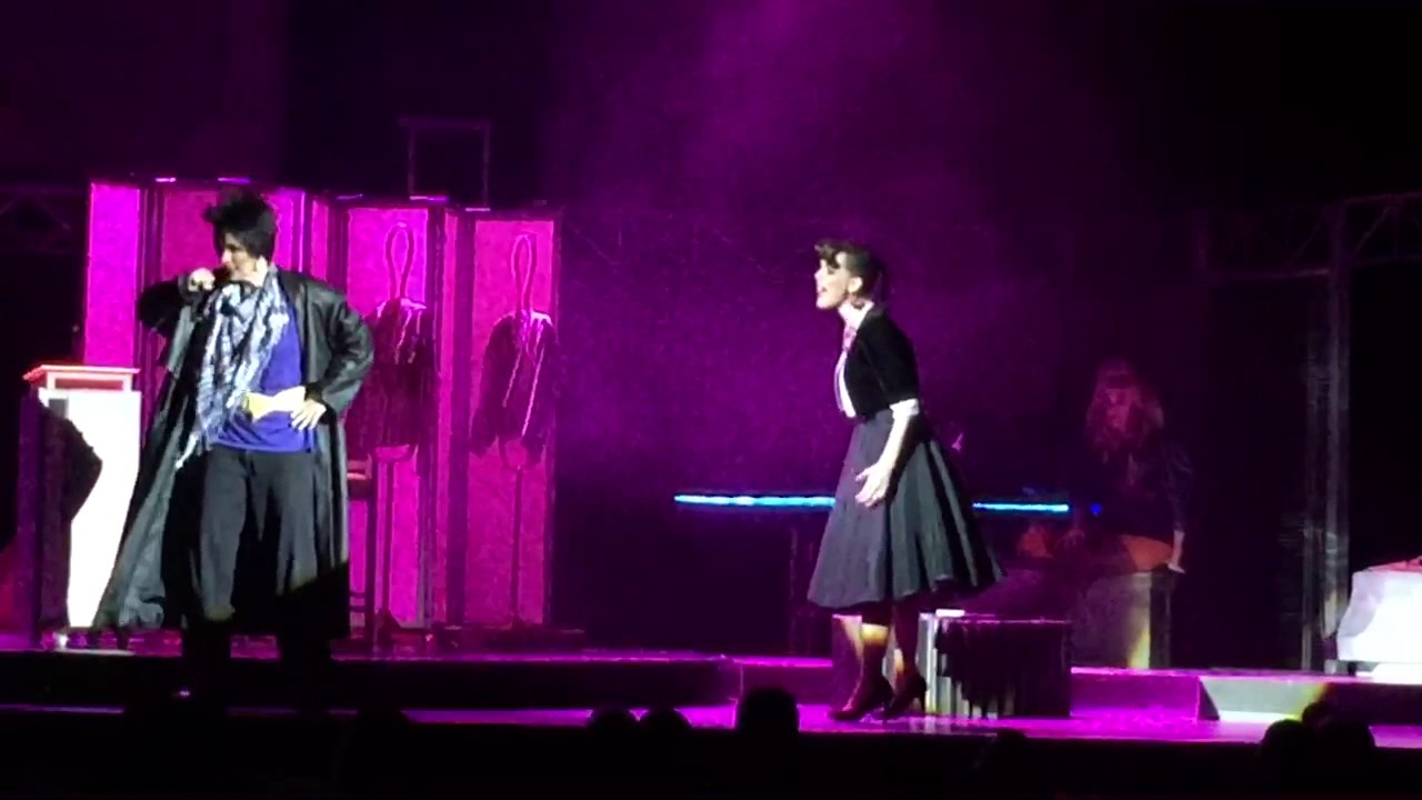 Kika Edgar, Laura Cortés.. Mentiras el Musical.. Mty.. 12-Noviembre-2016..