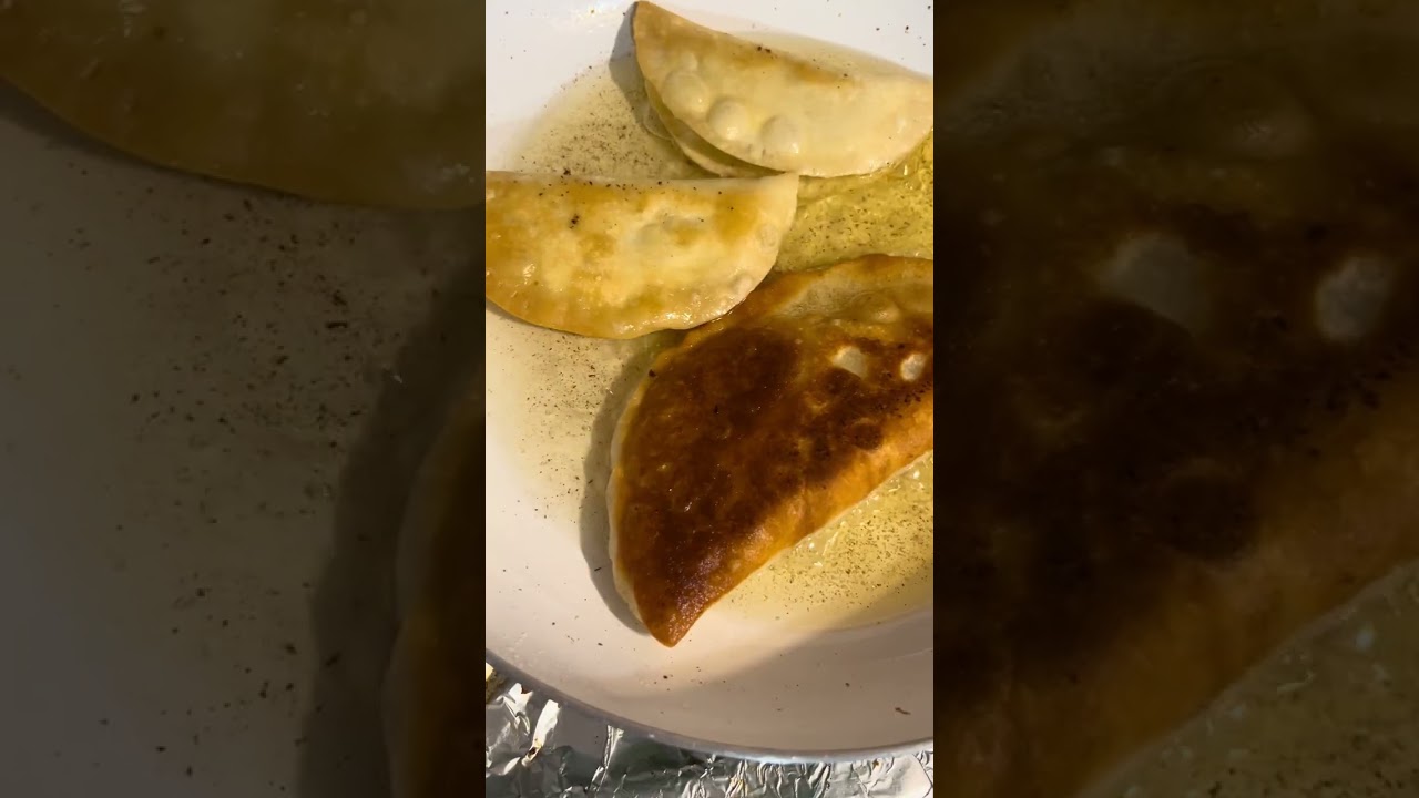 Y asi quedaron las empanadas ricas y deliciosas😋