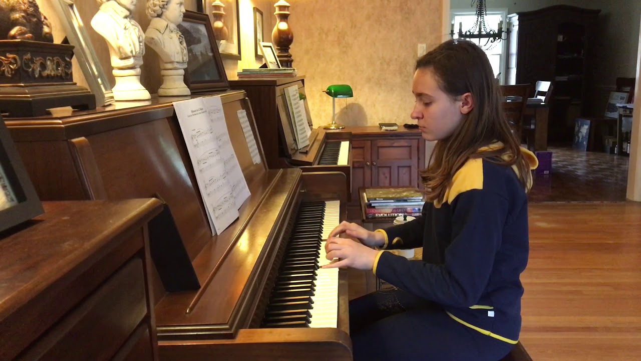 PIPC 2019 Sophia Messerly - Minuet in G Major by Christian Pezold