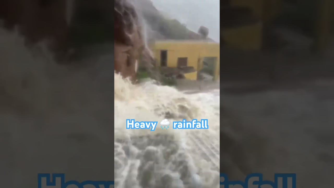 🙀orange alert for heavy 🌧️rainfall